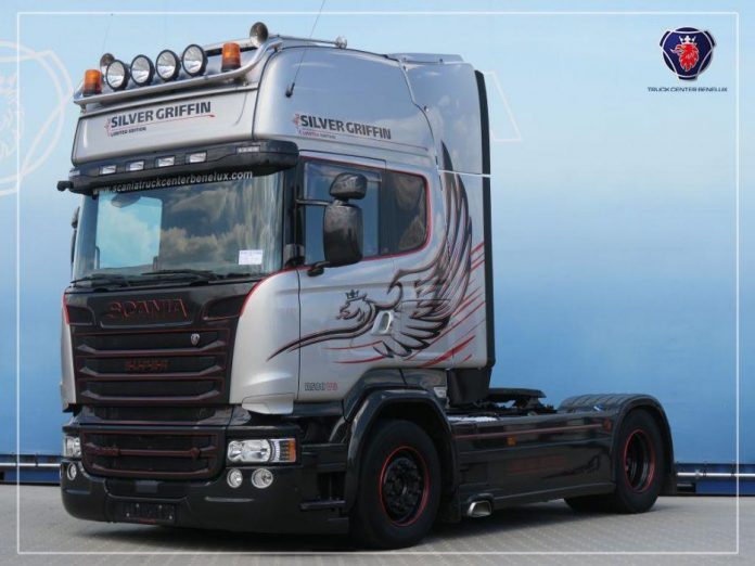 SCANIA-RJL-R2009-STREAMLINE-REAL-V8-SOUND-V4-1.36-ETS2-96.jpeg
