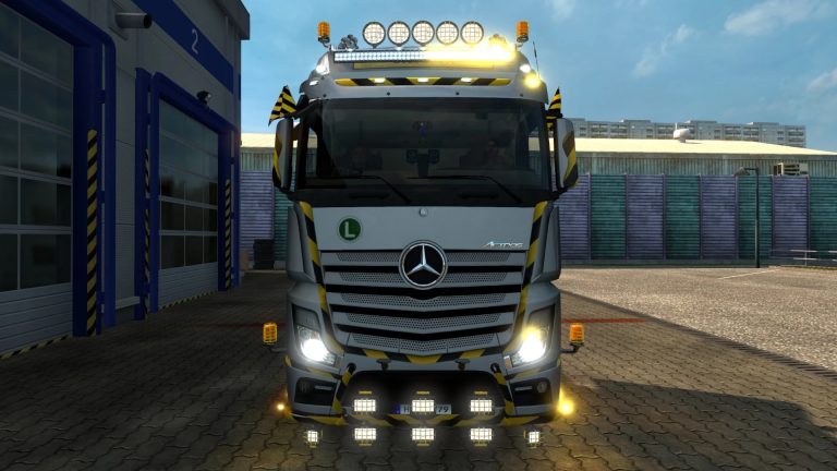 Construction Roof Grill + Led Bar 1.41 ETS2