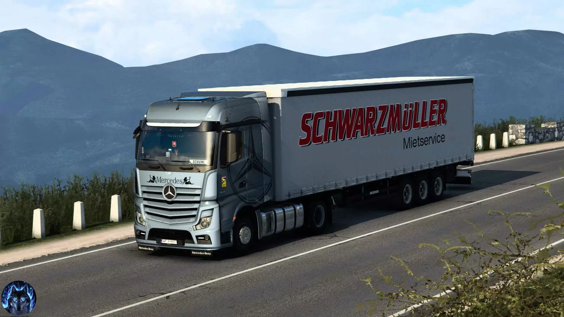 Mercedes-Actros-MP4-Revamped-v36-for-ETS2.jpg