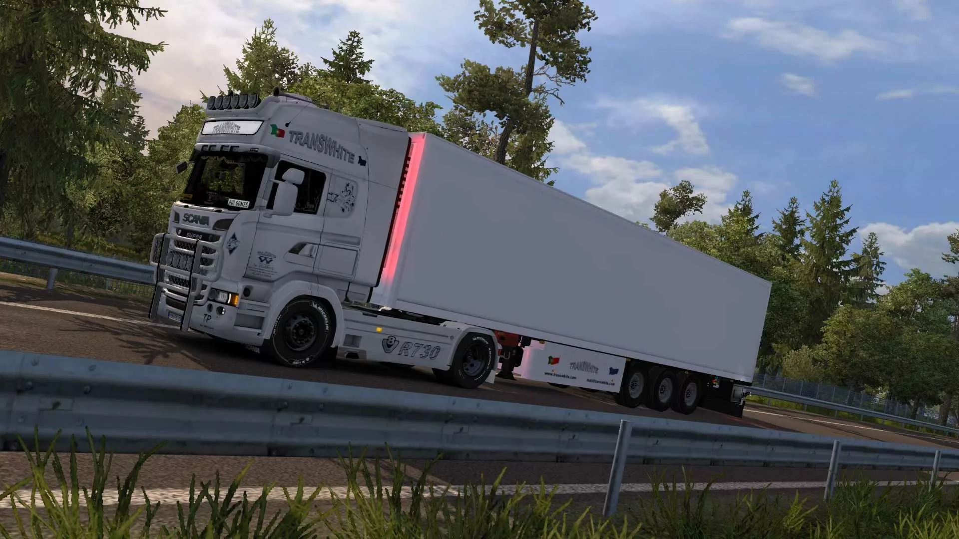 Scania-R730-TransWhite-Version-10-for-ETS2.jpg
